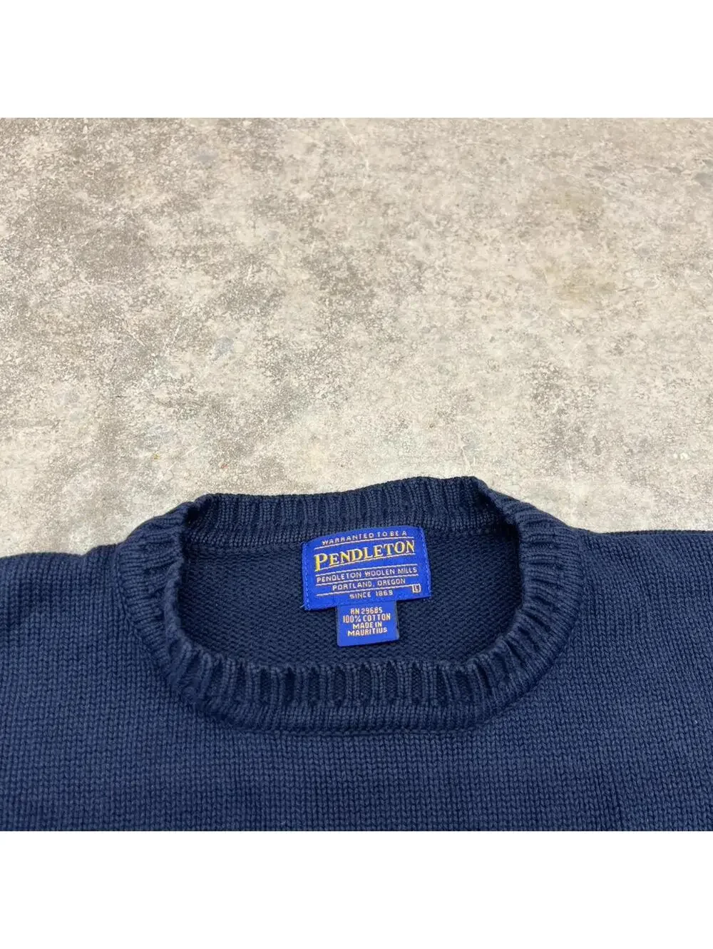 vintage pendleton navy cotton knit sweater size large HAS STAINS